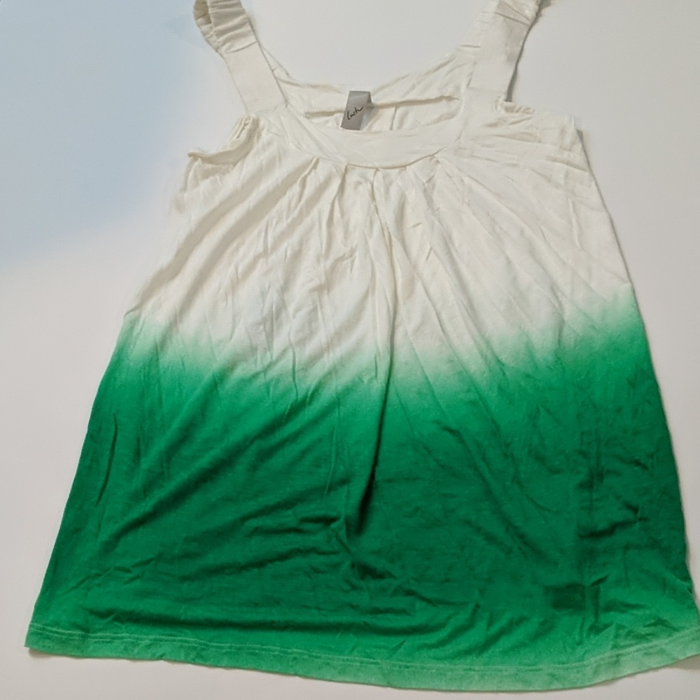 Boutique medium tank. Elastic straps.